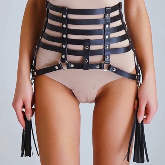 Leather Harness Tassel belt